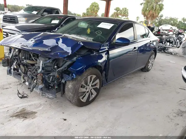 1N4BL4BV4KC226601 2019 NISSAN ALTIMA - Image 2