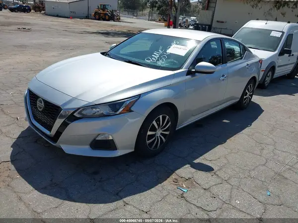 1N4BL4BV4KC232074 2019 NISSAN ALTIMA - Image 2