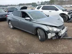 1N4BL4BV4KC242698 2019 NISSAN ALTIMA