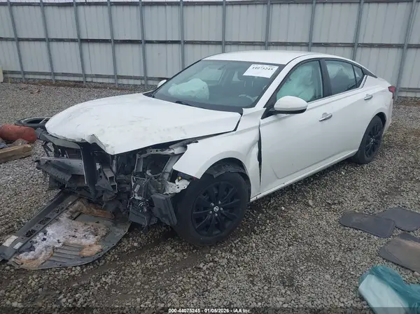 1N4BL4BV4KC244564 2019 NISSAN ALTIMA - Image 2