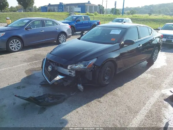 1N4BL4BV4KC245262 2019 NISSAN ALTIMA - Image 2