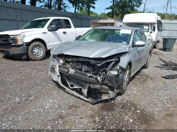 1N4BL4BV4KC248081 2019 NISSAN ALTIMA - Image 2