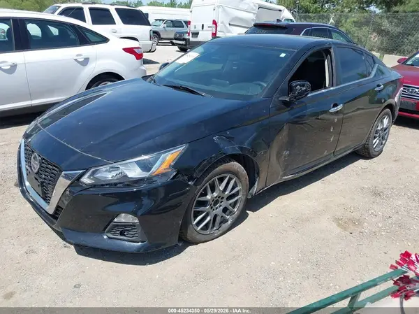 1N4BL4BV4KN324709 2019 NISSAN ALTIMA - Image 2