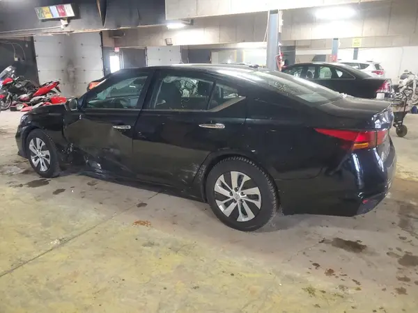 1N4BL4BV4KN328372 2019 NISSAN ALTIMA - Image 2