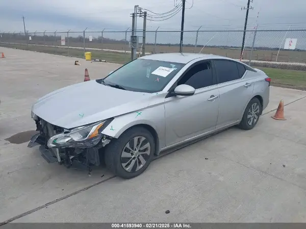 1N4BL4BV4LC102314 2020 NISSAN ALTIMA - Image 2