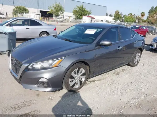 1N4BL4BV4LC123776 2020 NISSAN ALTIMA - Image 2