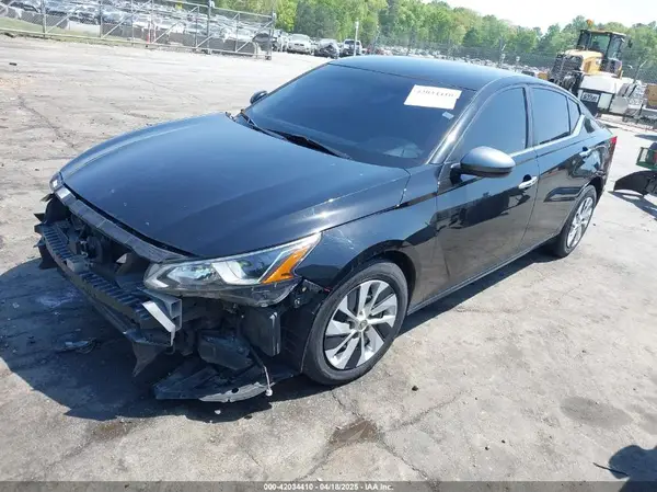 1N4BL4BV4LC125754 2020 NISSAN ALTIMA - Image 2