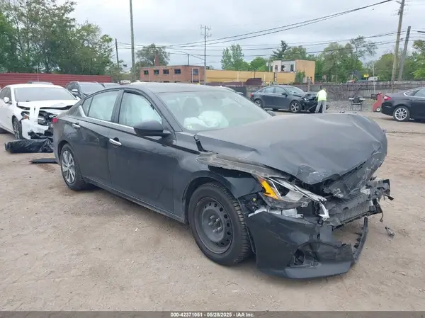 1N4BL4BV4LC132445 2020 NISSAN ALTIMA - Image 1