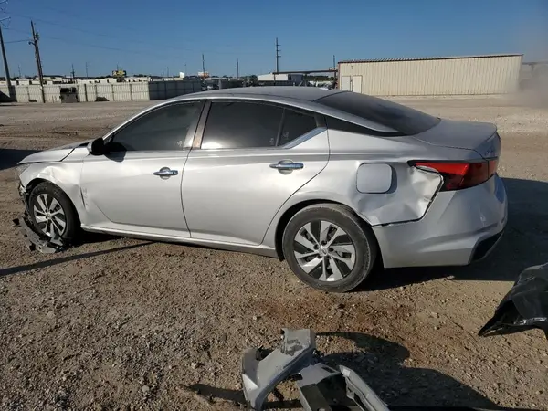 1N4BL4BV4LC148256 2020 NISSAN ALTIMA - Image 2