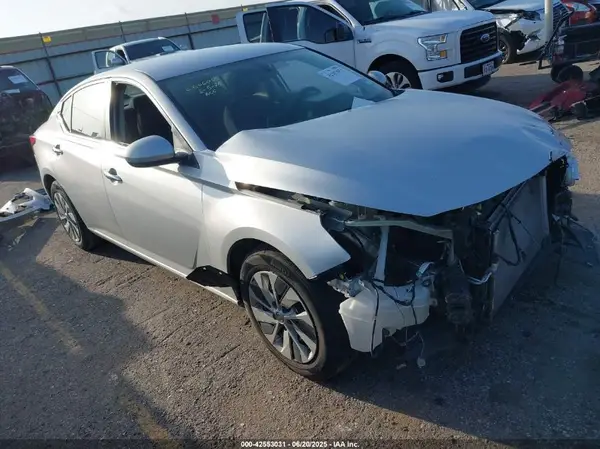 1N4BL4BV4LC153571 2020 NISSAN ALTIMA - Image 1