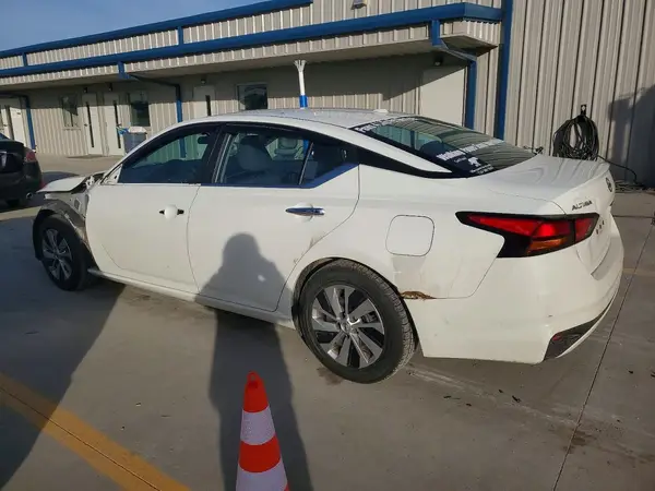 1N4BL4BV4LC167857 2020 NISSAN ALTIMA - Image 2