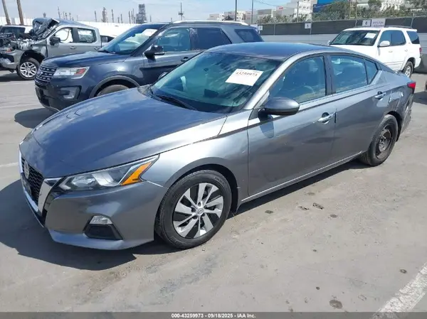 1N4BL4BV4LC169057 2020 NISSAN ALTIMA - Image 2