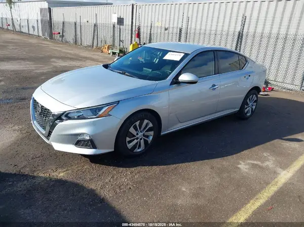 1N4BL4BV4LC183797 2020 NISSAN ALTIMA - Image 2