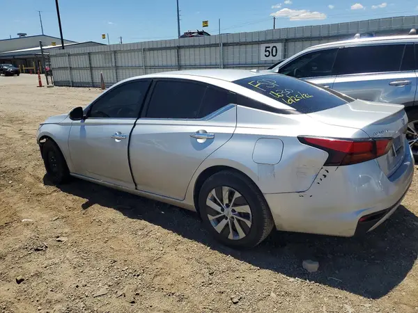 1N4BL4BV4LC186683 2020 NISSAN ALTIMA - Image 2