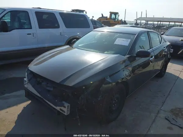 1N4BL4BV4LC193181 2020 NISSAN ALTIMA - Image 2