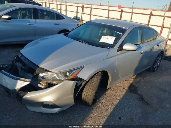 1N4BL4BV4LC219052 2020 NISSAN ALTIMA - Image 2