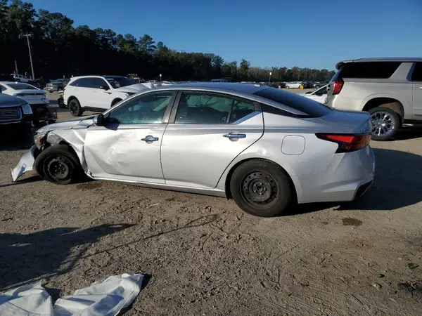 1N4BL4BV4LC228785 2020 NISSAN ALTIMA - Image 2