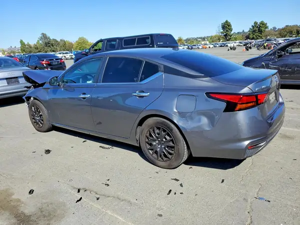 1N4BL4BV4LC233596 2020 NISSAN ALTIMA - Image 2