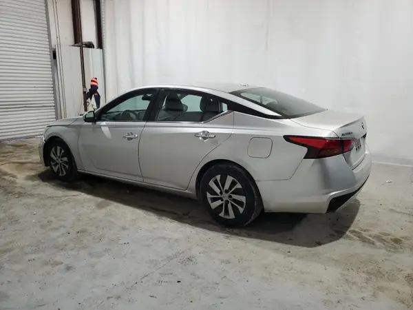 1N4BL4BV4LC240399 2020 NISSAN ALTIMA - Image 2