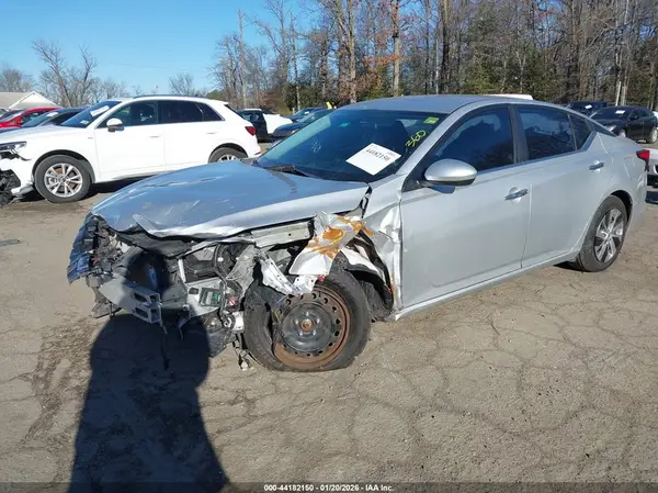 1N4BL4BV4LC243383 2020 NISSAN ALTIMA - Image 2