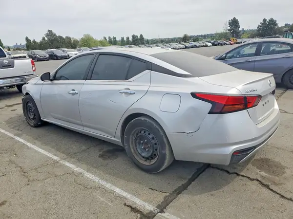 1N4BL4BV4LC244761 2020 NISSAN ALTIMA - Image 2