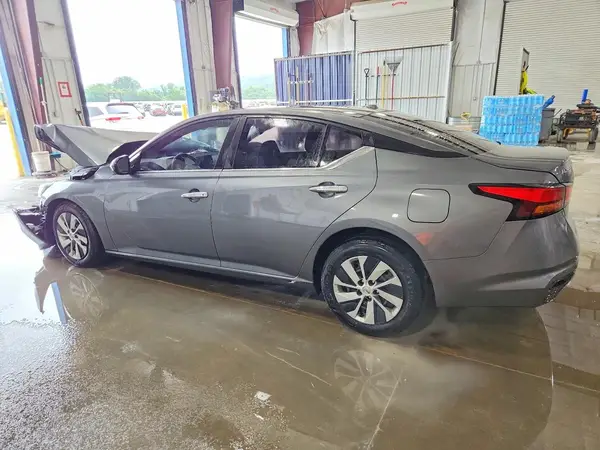 1N4BL4BV4LC253105 2020 NISSAN ALTIMA - Image 2
