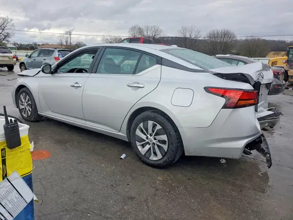 1N4BL4BV4LC256490 2020 NISSAN ALTIMA - Image 2