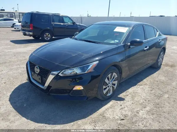 1N4BL4BV4LC258529 2020 NISSAN ALTIMA - Image 2