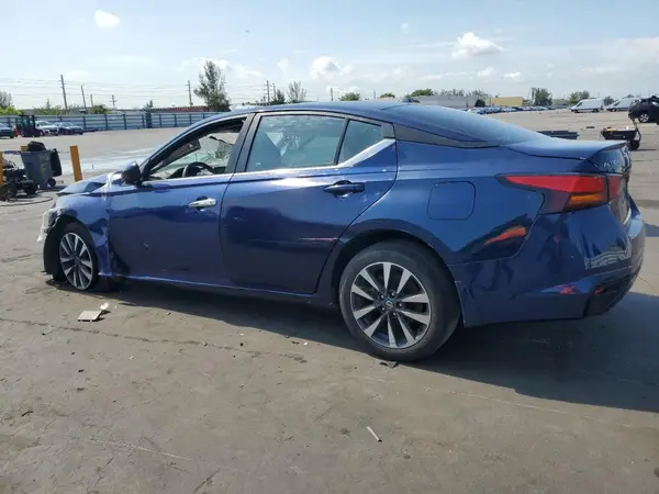 1N4BL4BV4LC259762 2020 NISSAN ALTIMA - Image 2