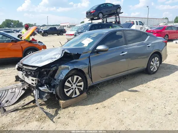 1N4BL4BV4LC263603 2020 NISSAN ALTIMA - Image 2