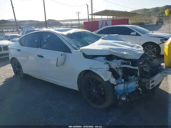 1N4BL4BV4LC265772 2020 NISSAN ALTIMA - Image 1