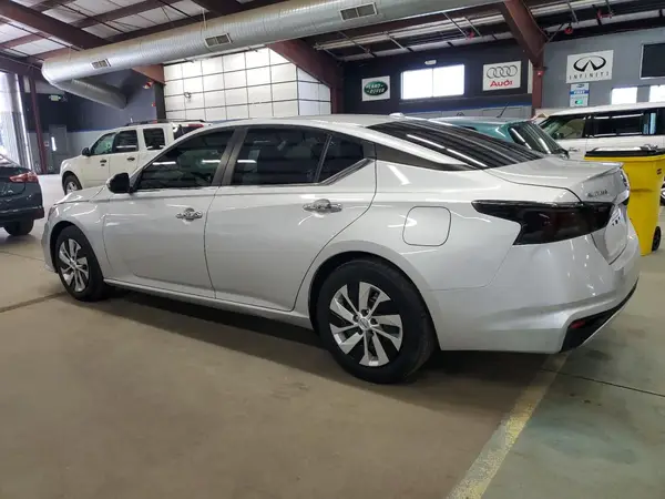 1N4BL4BV4LC266971 2020 NISSAN ALTIMA - Image 2