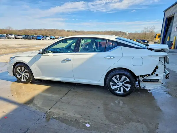 1N4BL4BV4LN323092 2020 NISSAN ALTIMA - Image 2