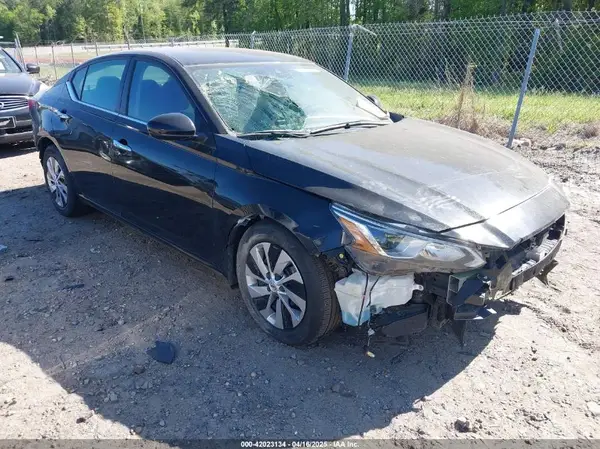 1N4BL4BV4MN330416 2021 NISSAN ALTIMA - Image 1
