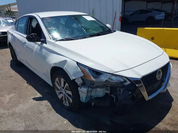 1N4BL4BV4MN364825 2021 NISSAN ALTIMA - Image 1