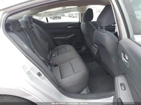 1N4BL4BV4MN380605 2021 NISSAN ALTIMA - Image 8