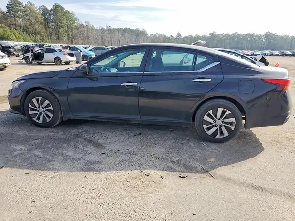 1N4BL4BV4MN414882 2021 NISSAN ALTIMA - Image 2