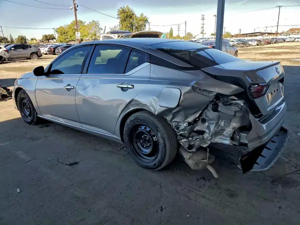 1N4BL4BV4NN326982 2022 NISSAN ALTIMA - Image 2