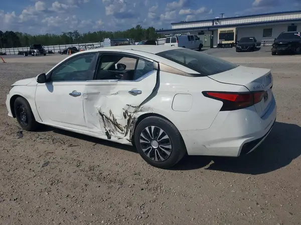 1N4BL4BV4NN327212 2022 NISSAN ALTIMA - Image 2