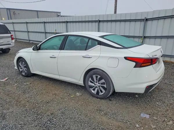1N4BL4BV4NN327243 2022 NISSAN ALTIMA - Image 2