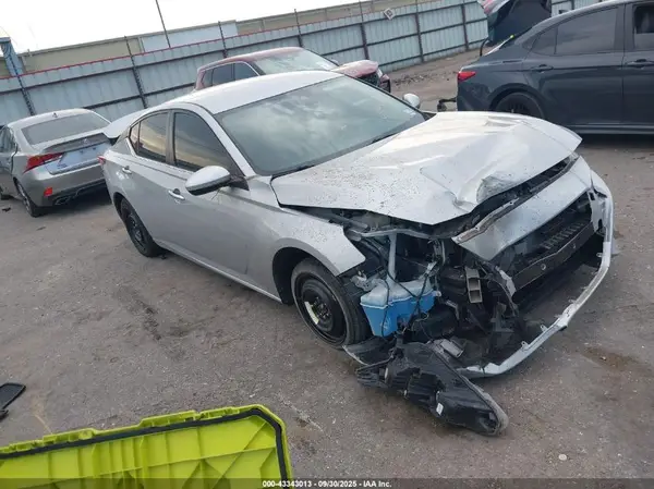 1N4BL4BV4NN328294 2022 NISSAN ALTIMA - Image 1