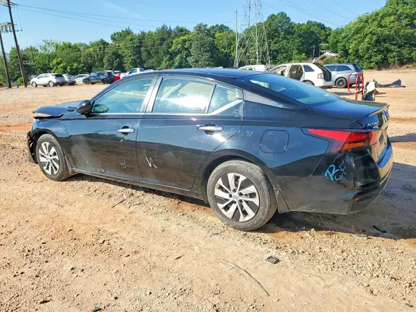 1N4BL4BV4NN338811 2022 NISSAN ALTIMA - Image 2