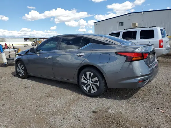 1N4BL4BV4NN390049 2022 NISSAN ALTIMA - Image 2