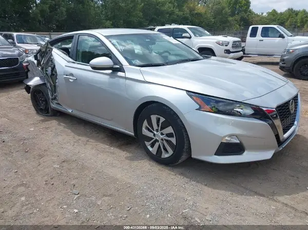 1N4BL4BV4NN413054 2022 NISSAN ALTIMA - Image 1