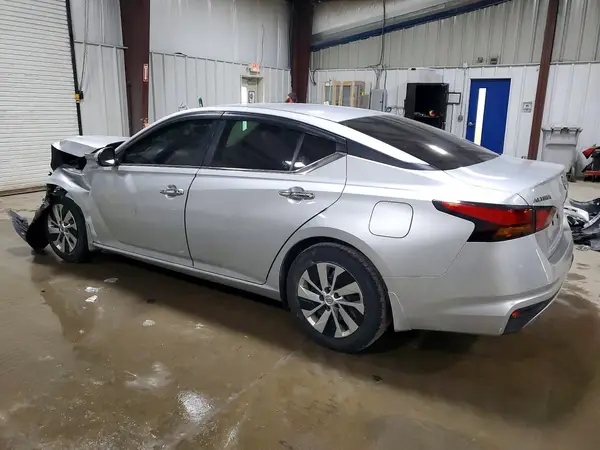 1N4BL4BV4PN310266 2023 NISSAN ALTIMA - Image 2