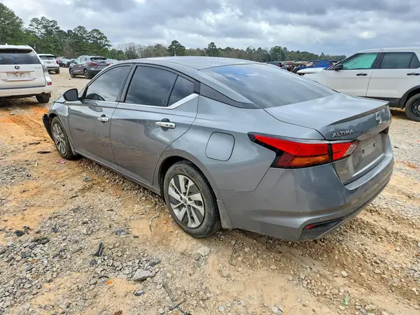 1N4BL4BV4PN322157 2023 NISSAN ALTIMA - Image 2