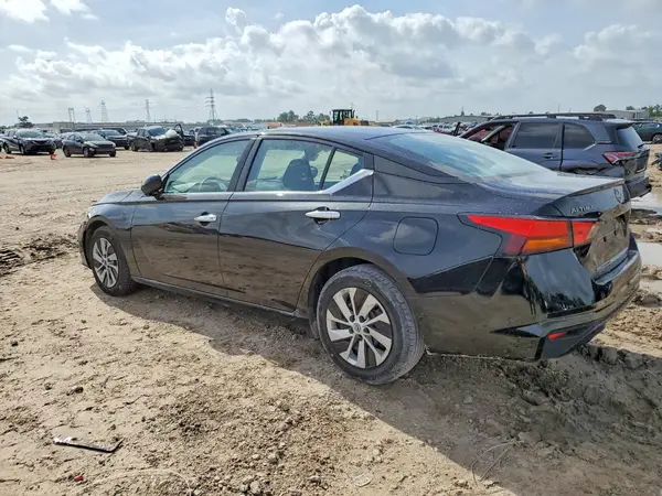 1N4BL4BV4PN326354 2023 NISSAN ALTIMA - Image 2