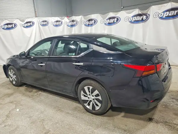 1N4BL4BV4PN326466 2023 NISSAN ALTIMA - Image 2