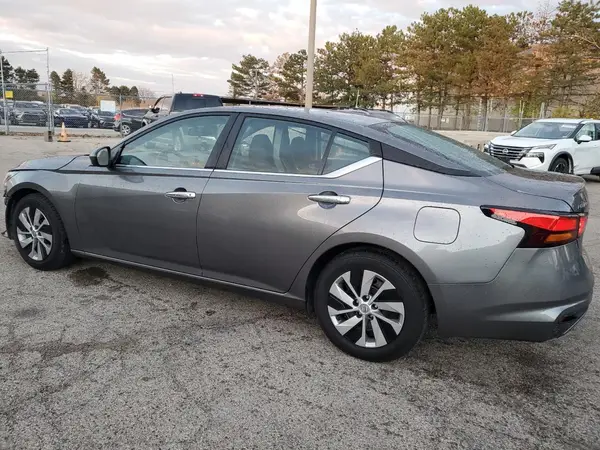 1N4BL4BV4PN339685 2023 NISSAN ALTIMA - Image 2