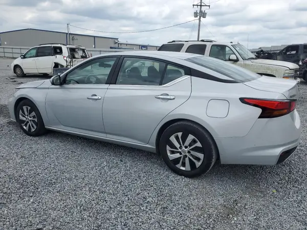 1N4BL4BV4PN342490 2023 NISSAN ALTIMA - Image 2